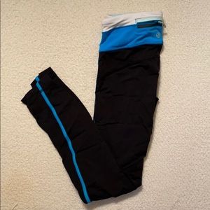 Lululemon blue stripe size 2 leggings